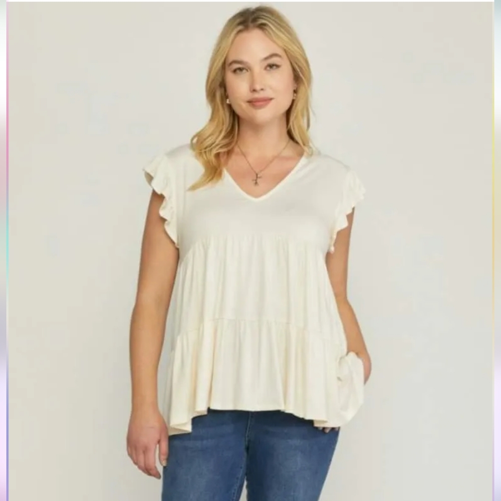 BOUTIQUE NWT Entro Cream Ruffle Sleeve Tiered Tunic